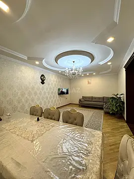 Satılır 6 otaqlı həyət evi 350 m²