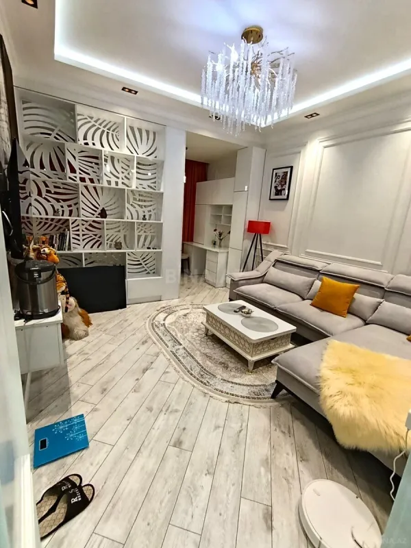 Satılır 2 otaqlı mənzil 60 m²