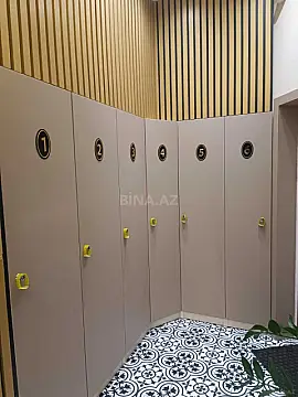 Satılır obyekt 200 m²