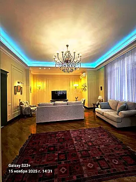 Satılır 6 otaqlı həyət evi 400 m²