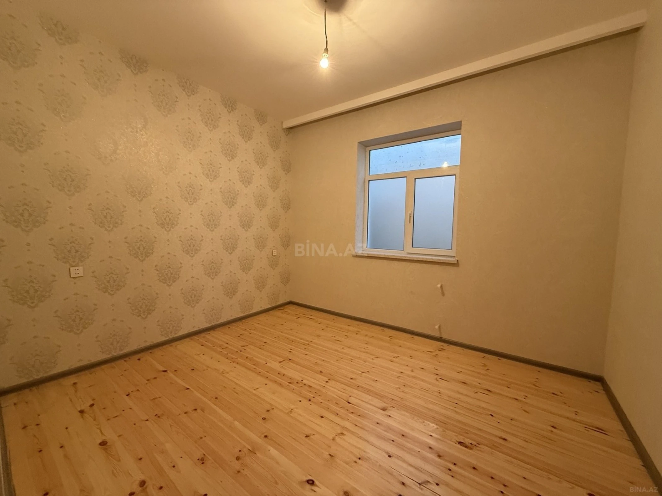 Satılır 4 otaqlı həyət evi 120 m²