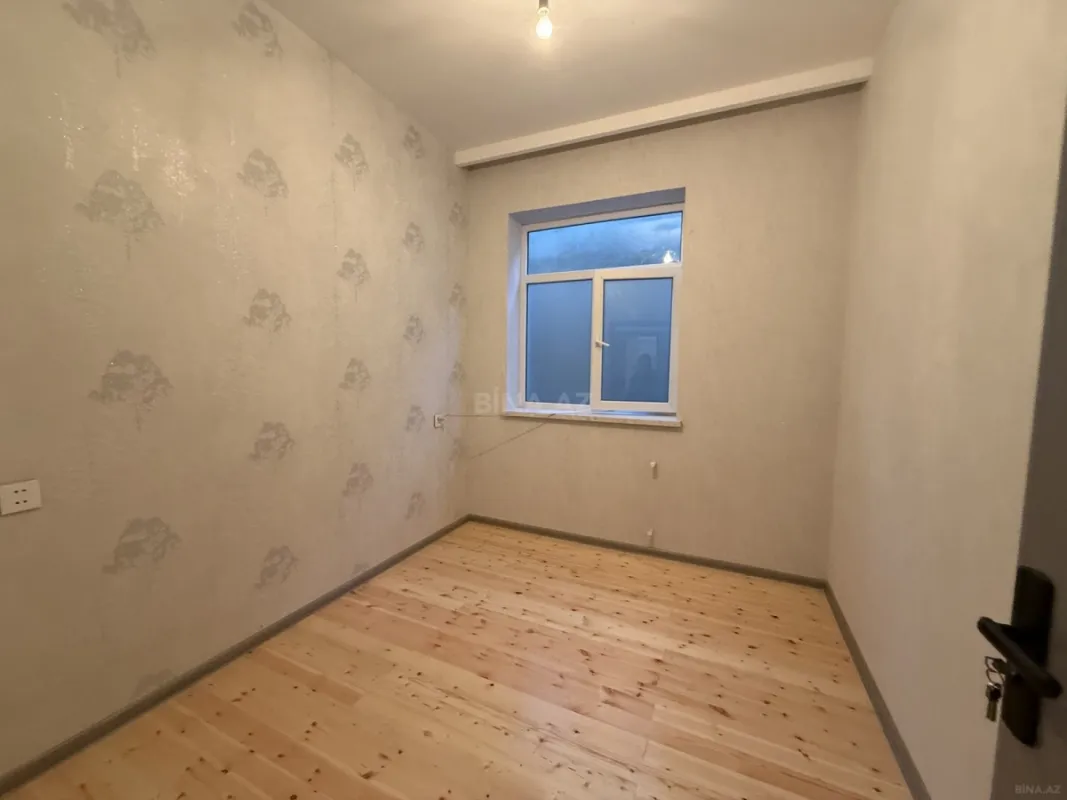 Satılır 4 otaqlı həyət evi 120 m²