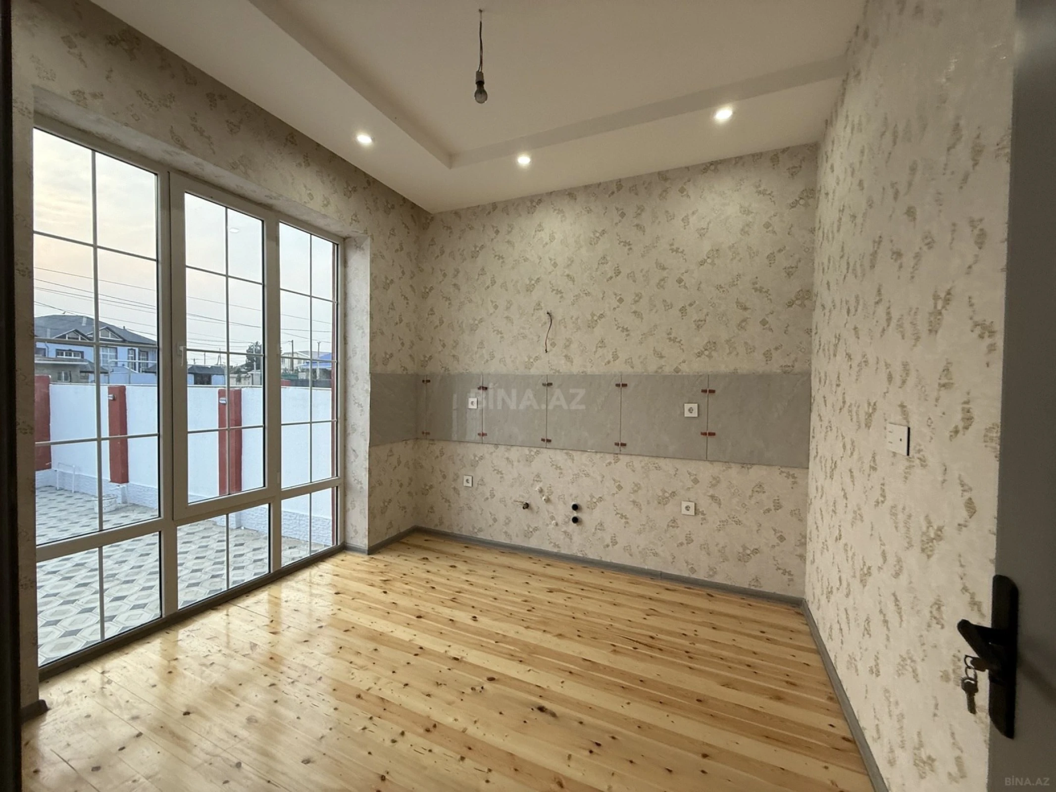 Satılır 4 otaqlı həyət evi 120 m²