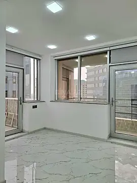 Kirayə verilir 16 otaqlı ofis 400 m²