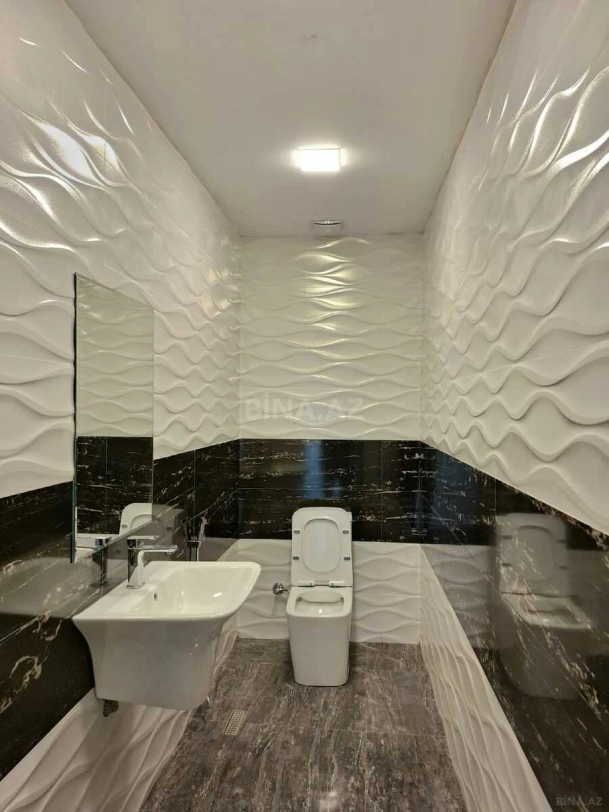 Kirayə verilir 16 otaqlı ofis 400 m²