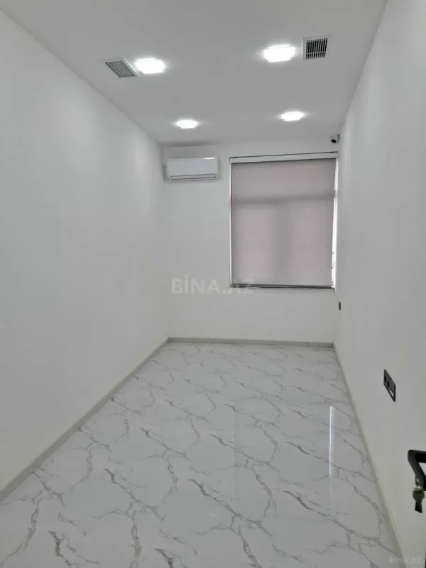 Kirayə verilir 16 otaqlı ofis 400 m²