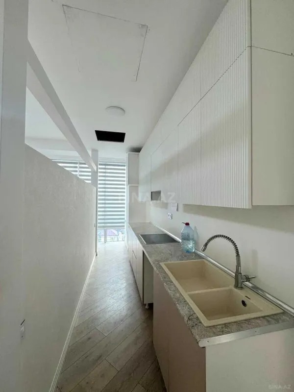 Kirayə verilir 3 otaqlı ofis 120 m²