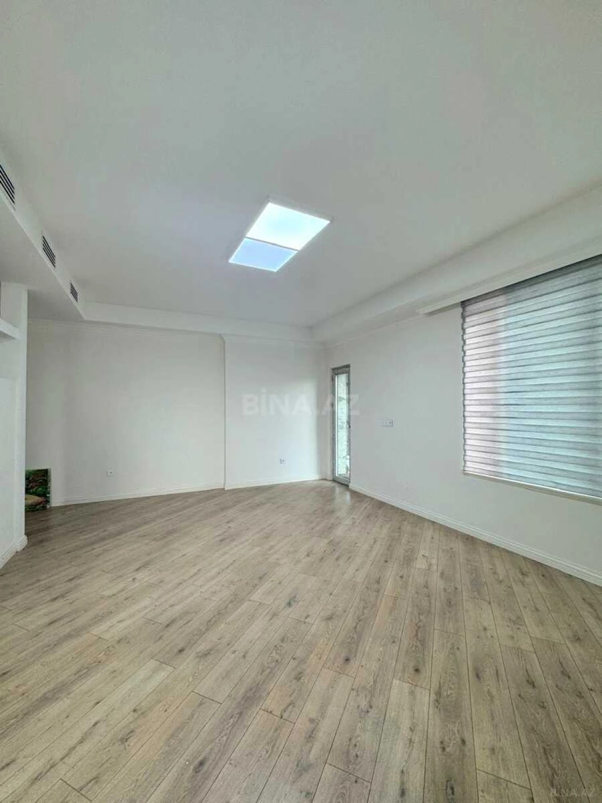 Kirayə verilir 3 otaqlı ofis 120 m²