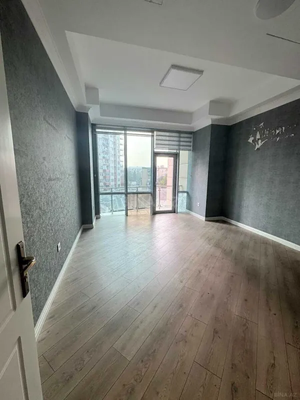 Kirayə verilir 3 otaqlı ofis 120 m²