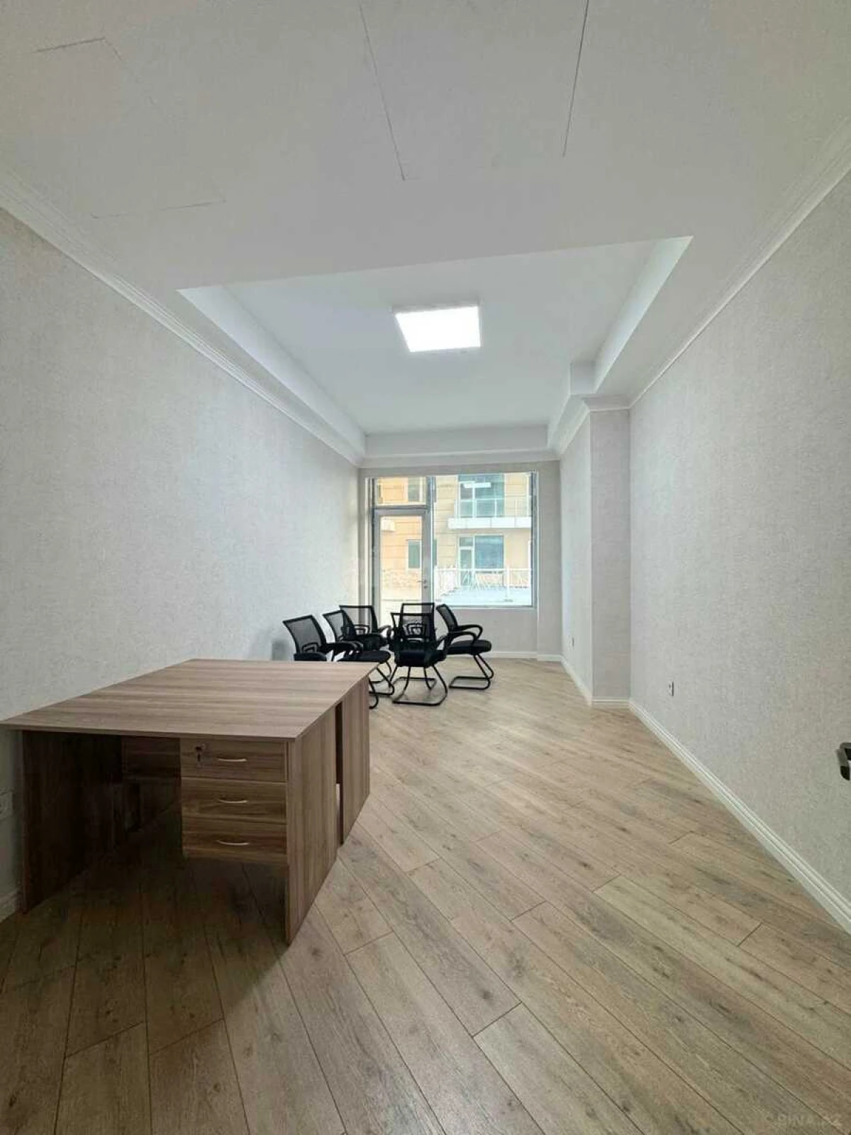Kirayə verilir 3 otaqlı ofis 120 m²