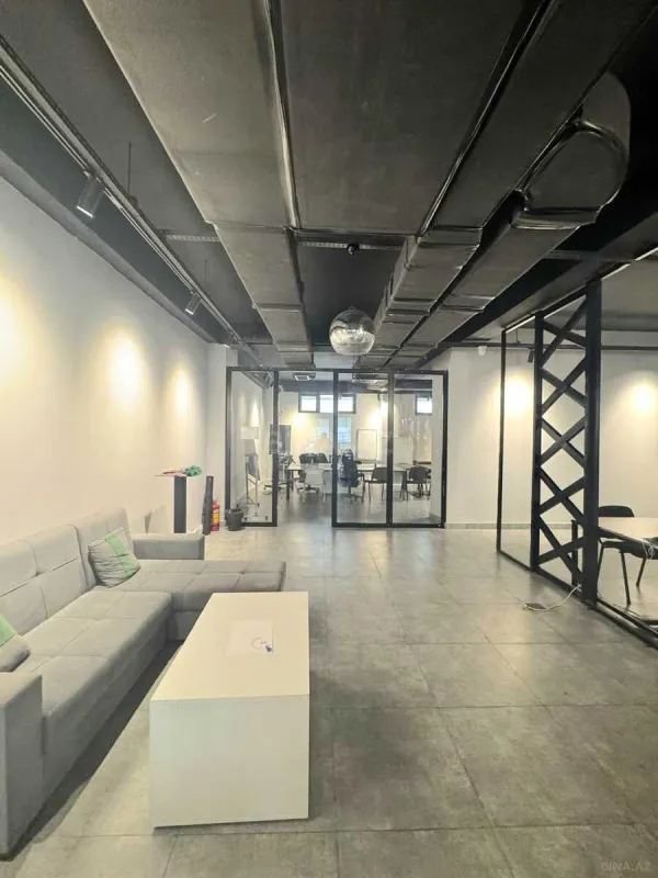 Satılır obyekt 440 m²