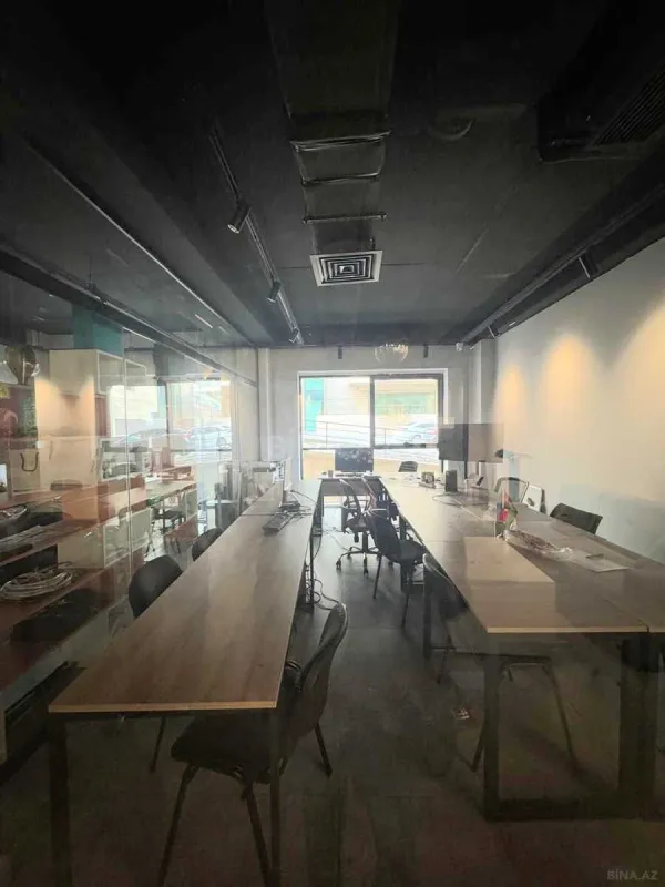 Satılır obyekt 440 m²