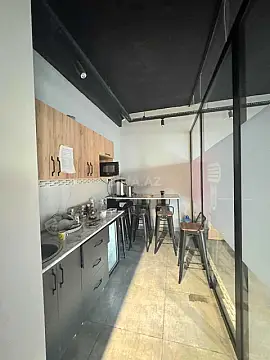 Satılır obyekt 440 m²