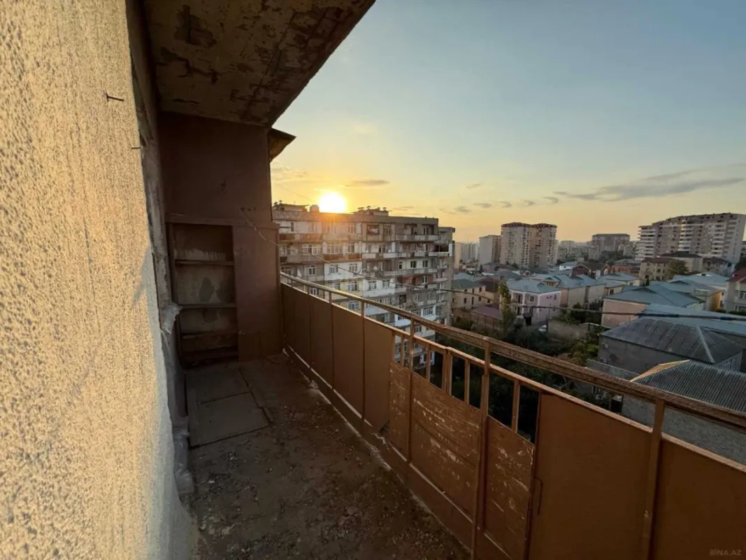 Satılır 2 otaqlı mənzil 65 m²