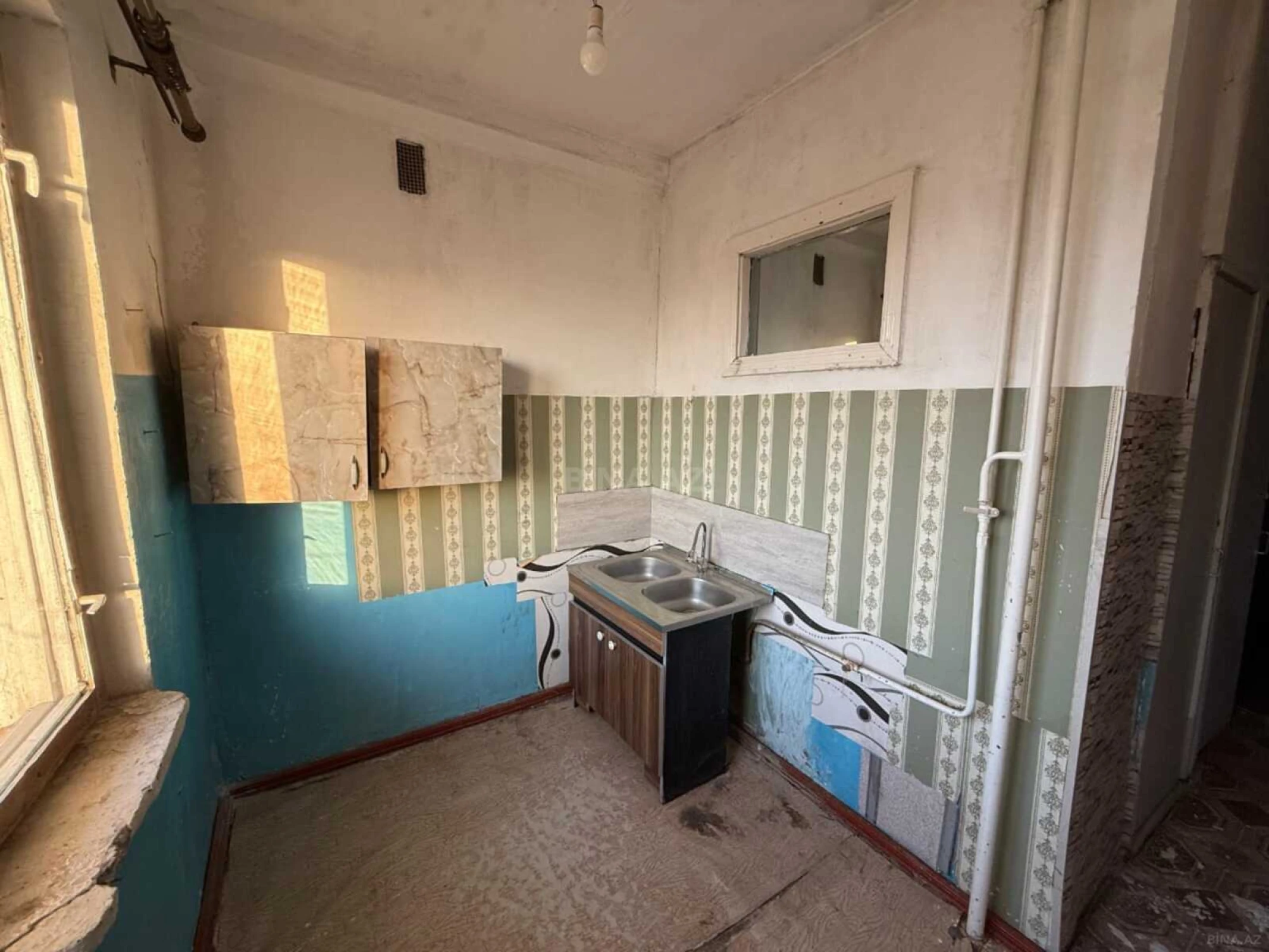 Satılır 2 otaqlı mənzil 65 m²