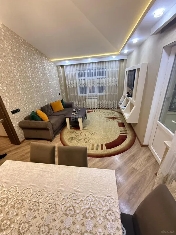 Satılır 2 otaqlı mənzil 52 m²