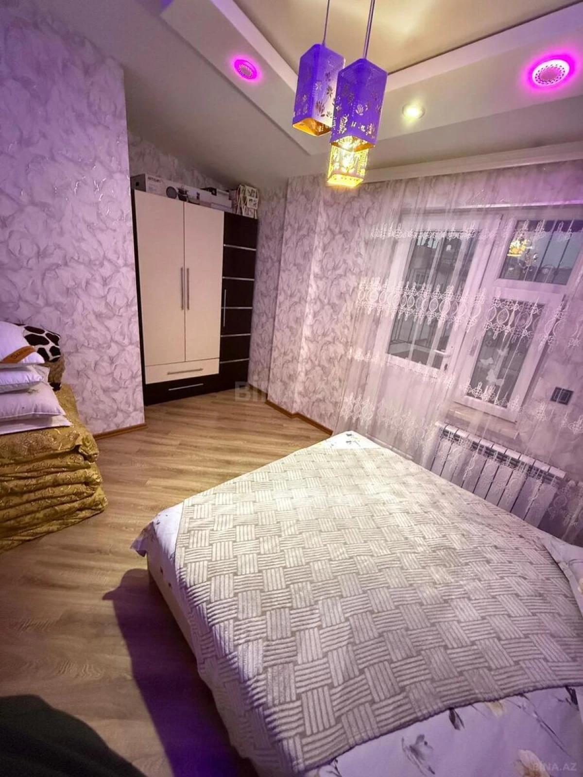 Satılır 2 otaqlı mənzil 52 m²