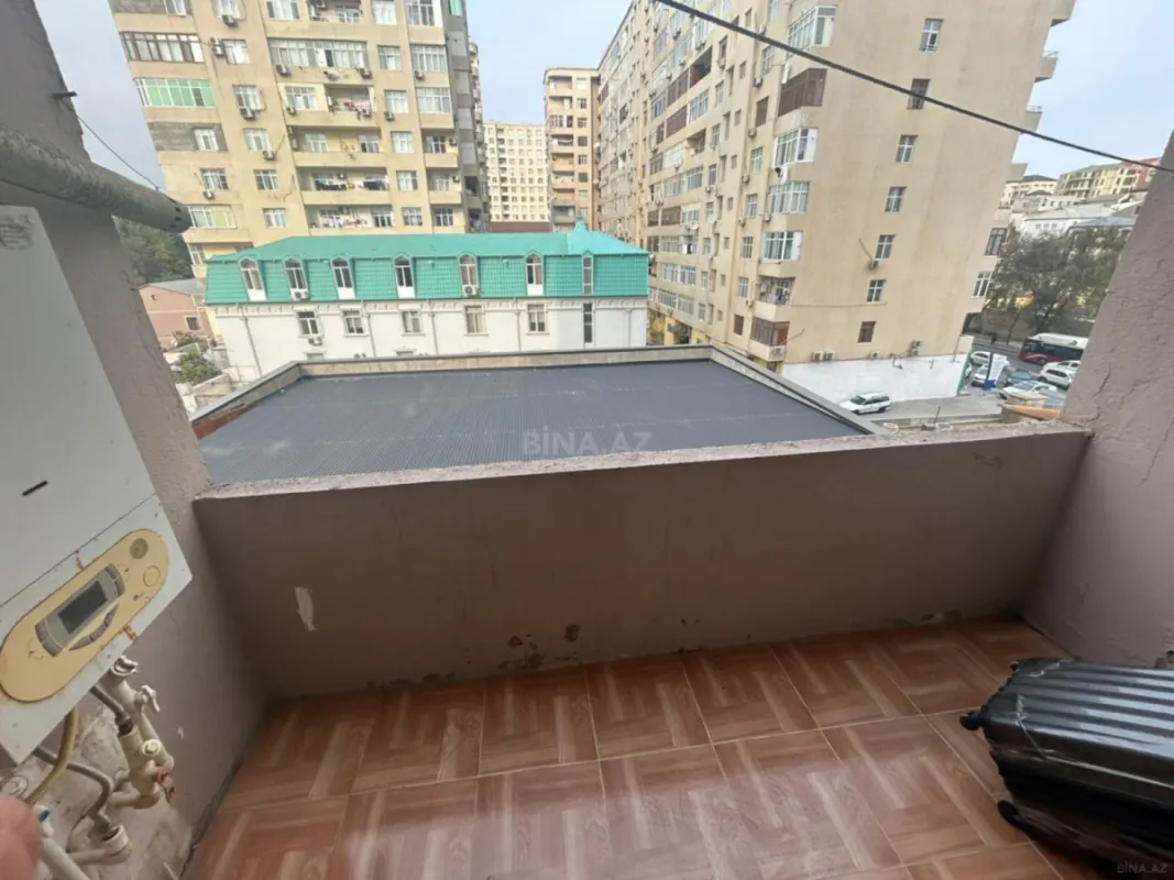 Kirayə verilir 2 otaqlı mənzil 60 m²