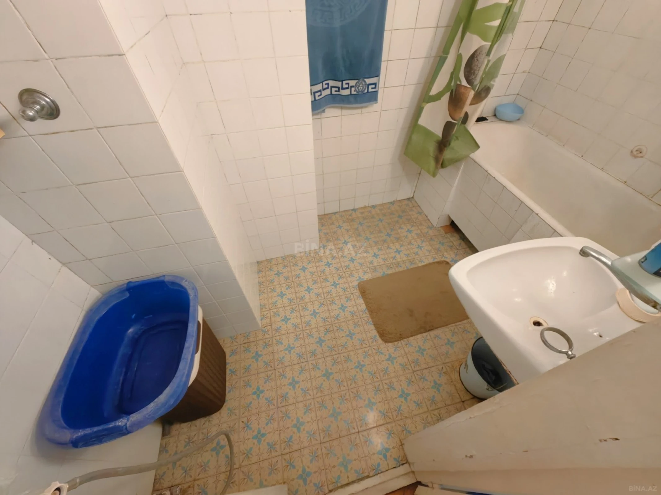 Satılır 4 otaqlı mənzil 170 m²