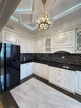 Satılır 2 otaqlı mənzil 88 m²