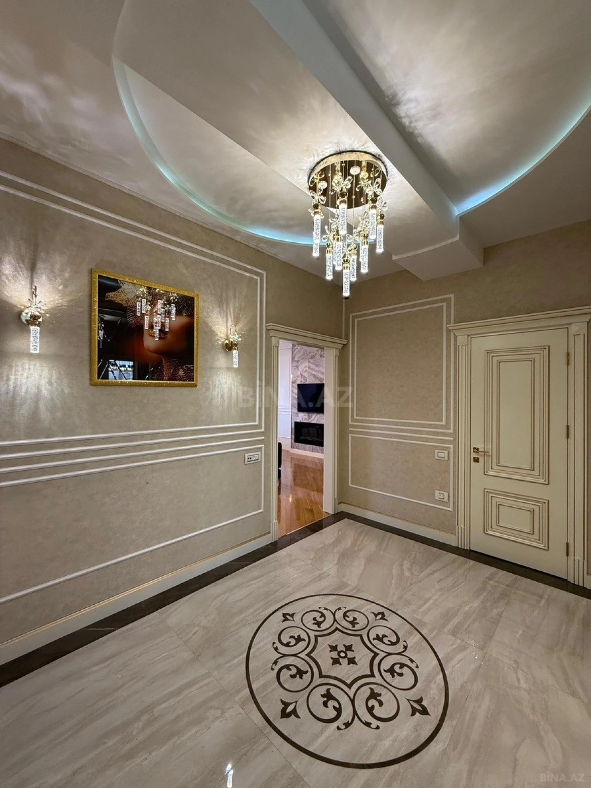 Satılır 2 otaqlı mənzil 88 m²