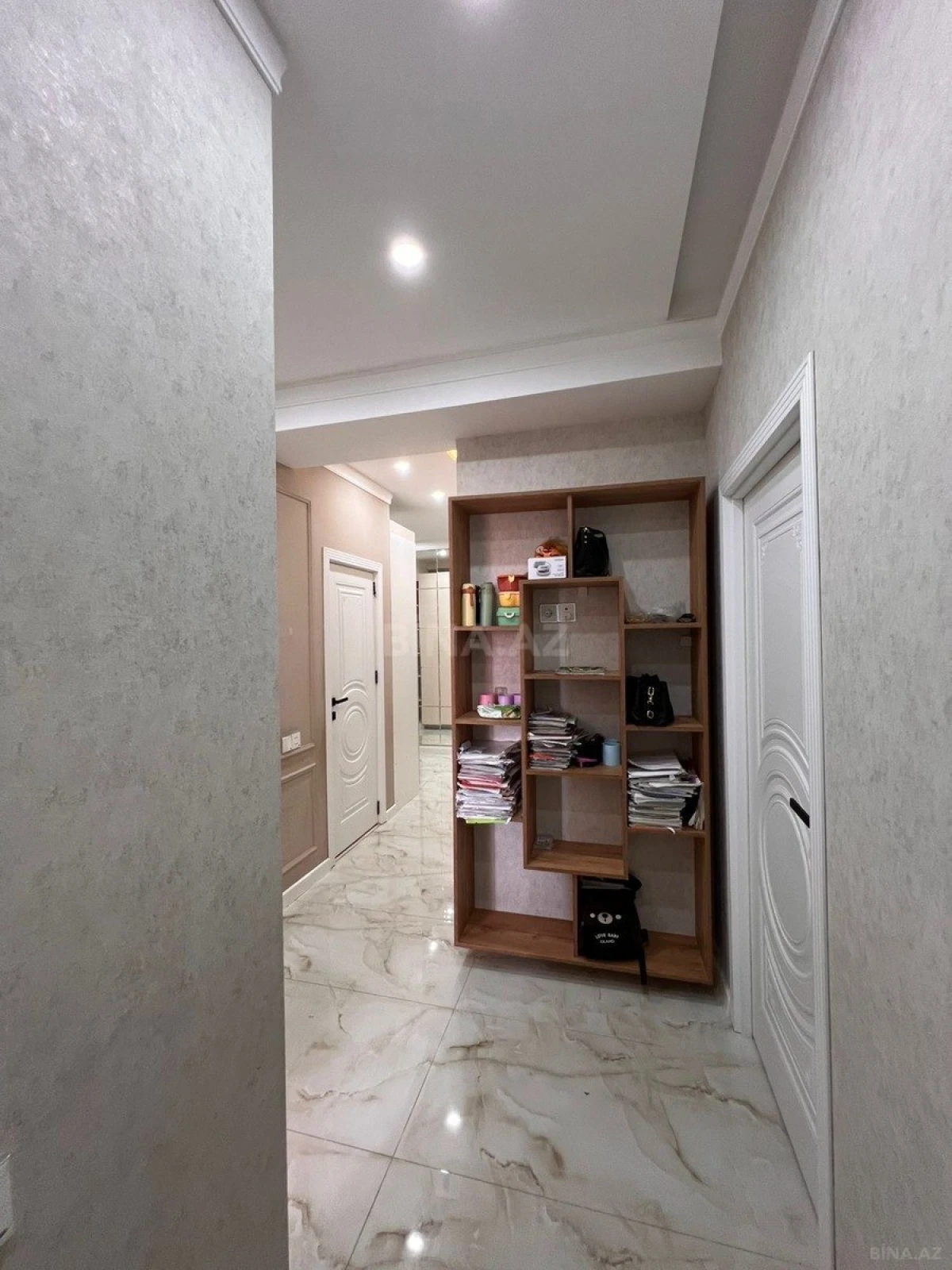 Satılır 3 otaqlı mənzil 84 m²