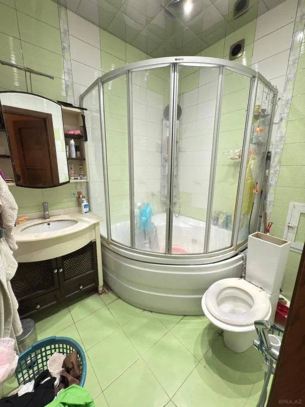 Satılır 3 otaqlı mənzil 110 m²