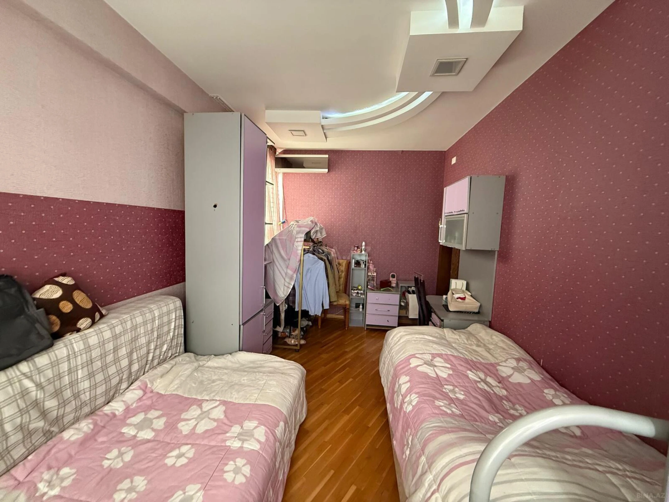 Satılır 3 otaqlı mənzil 110 m²