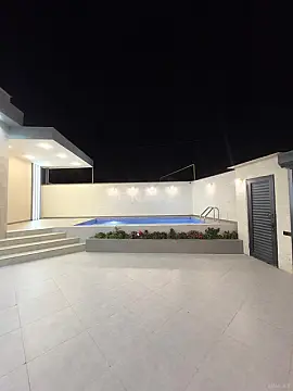 Satılır 4 otaqlı həyət evi 150 m²
