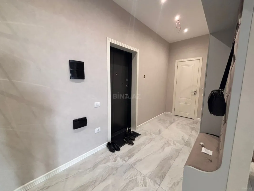 Kirayə verilir 2 otaqlı mənzil 70 m²