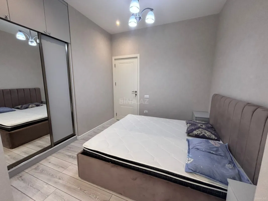 Kirayə verilir 2 otaqlı mənzil 70 m²