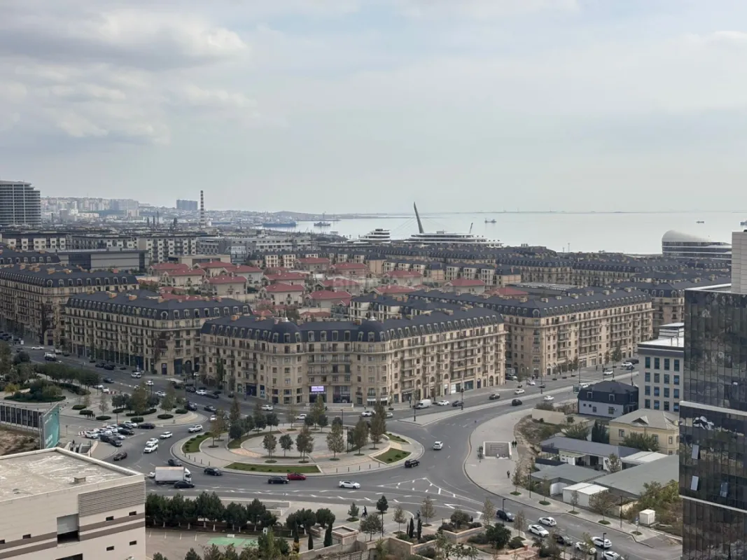 Kirayə verilir 2 otaqlı mənzil 70 m²