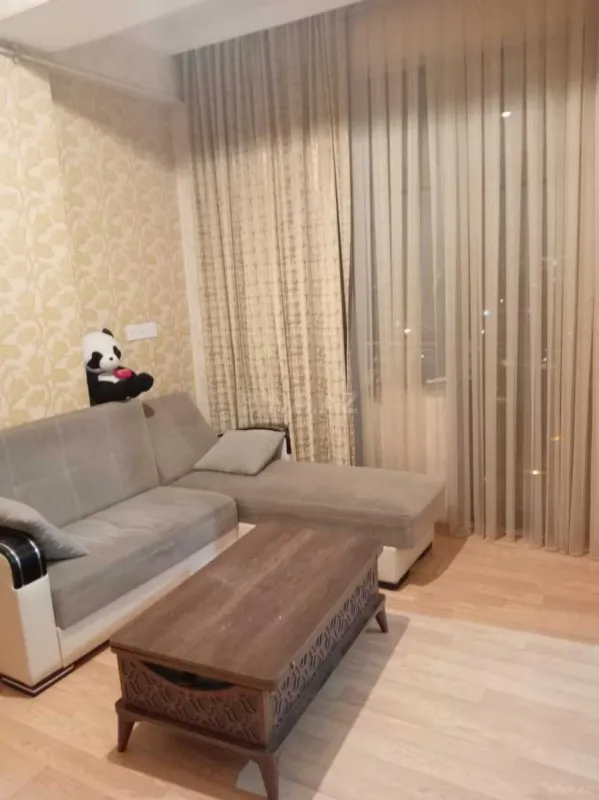 Kirayə verilir 2 otaqlı mənzil 40 m²