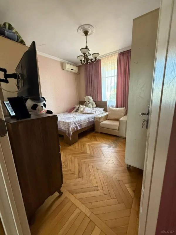 Satılır 3 otaqlı mənzil 80 m²