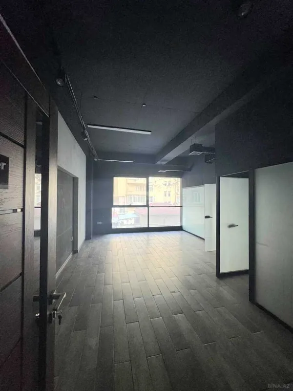 Kirayə verilir obyekt 440 m²