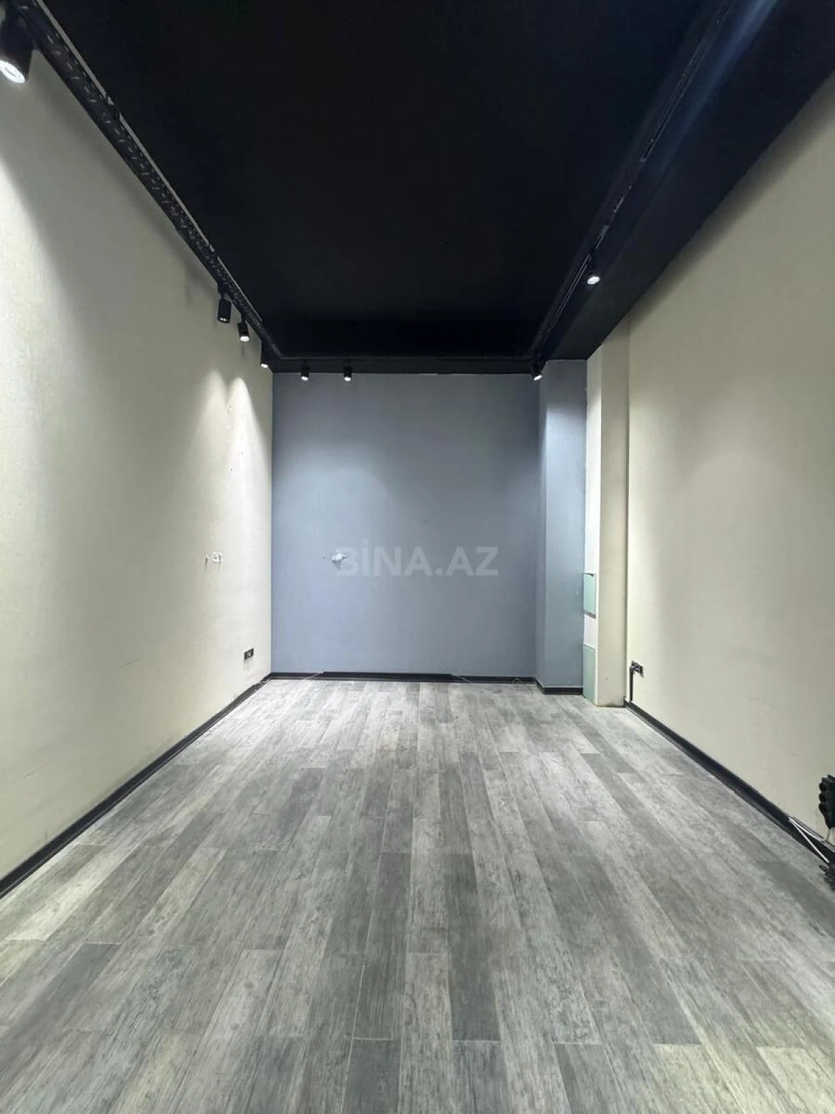 Kirayə verilir obyekt 440 m²