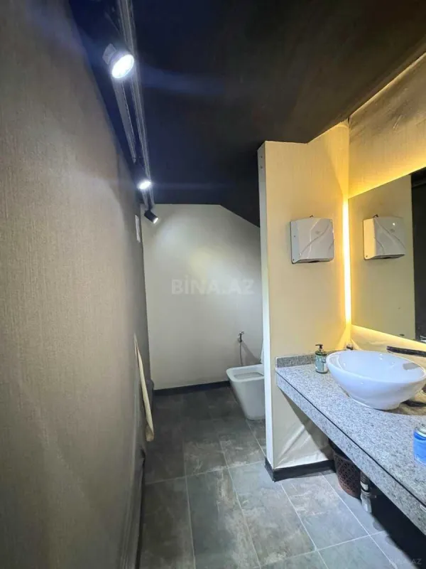 Kirayə verilir obyekt 440 m²