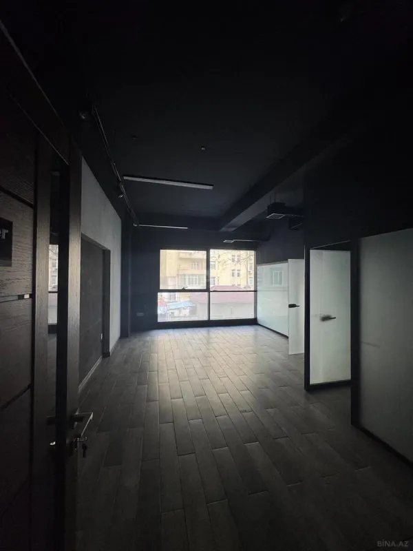 Kirayə verilir obyekt 440 m²