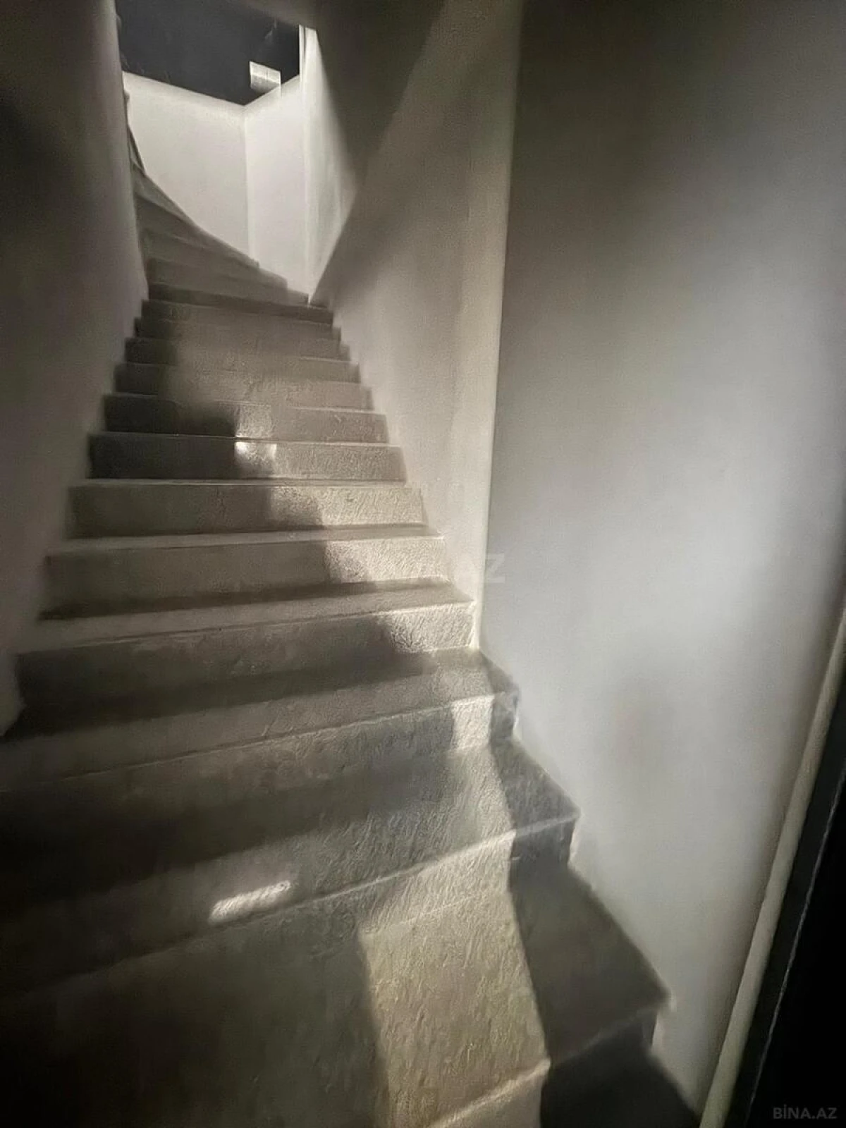 Kirayə verilir obyekt 440 m²