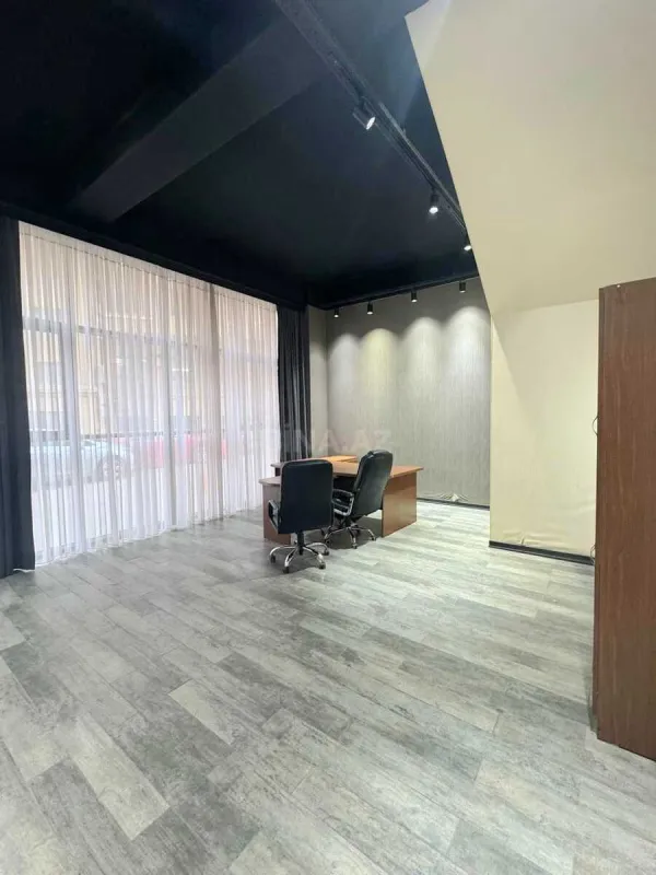 Kirayə verilir obyekt 440 m²