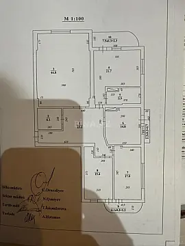 Satılır 4 otaqlı mənzil 200 m²