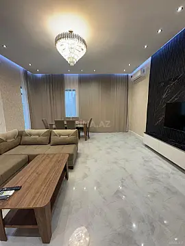 Satılır 4 otaqlı həyət evi 180 m²