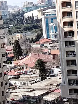 Satılır 3 otaqlı mənzil 145 m² — Bakı 3 otaq 145.00 m²