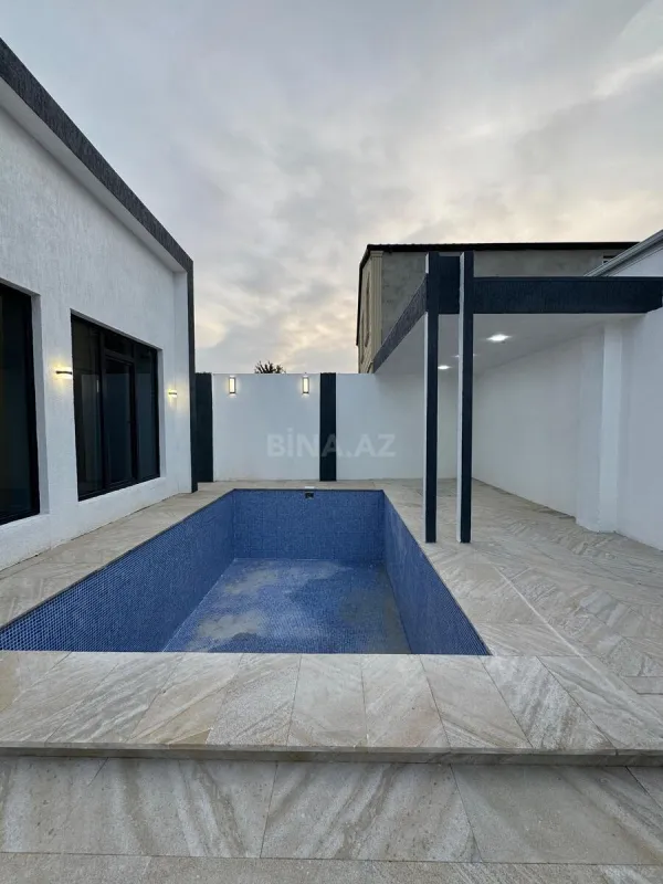 Satılır 4 otaqlı həyət evi 150 m²