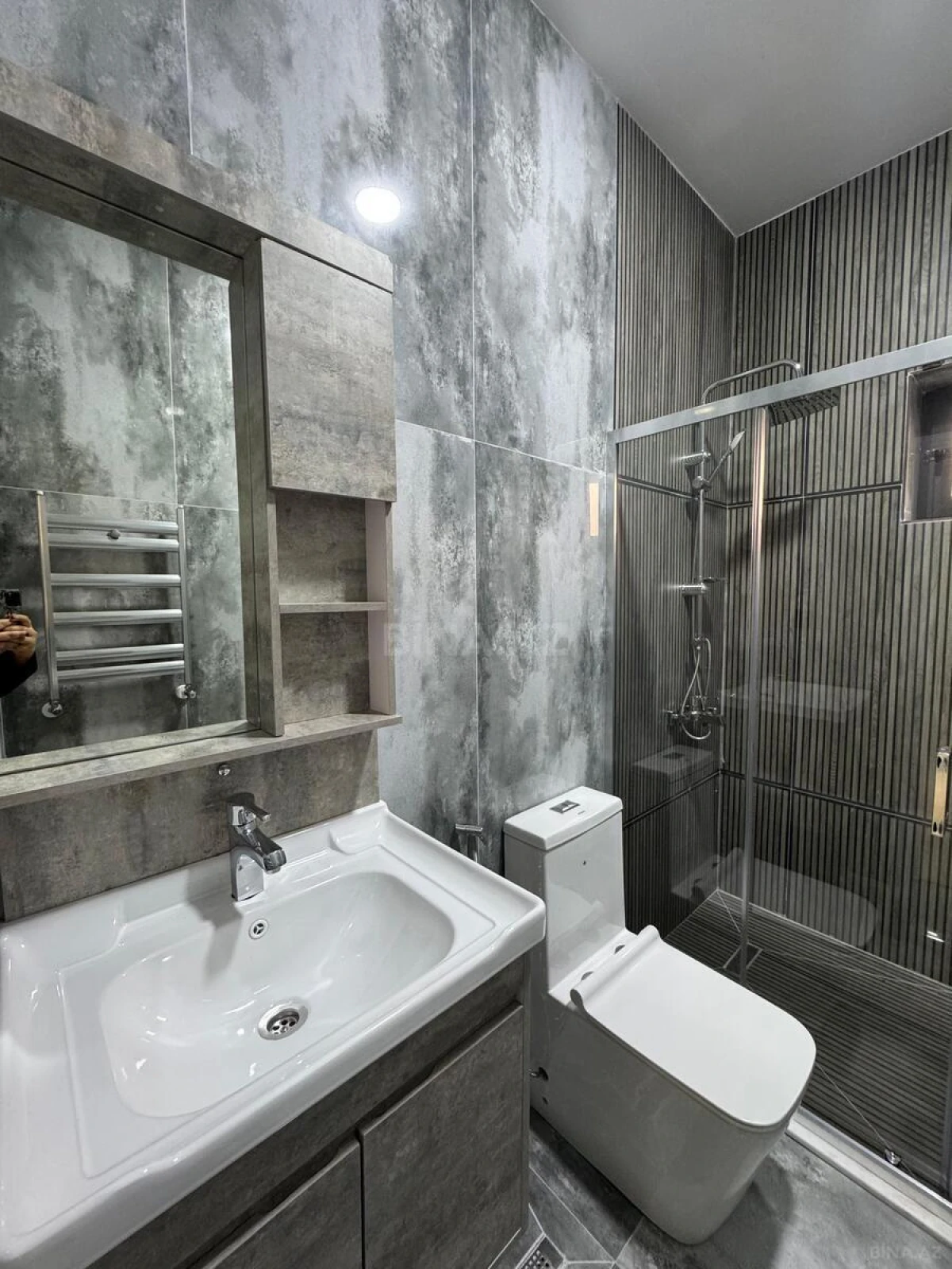 Satılır 4 otaqlı həyət evi 150 m²