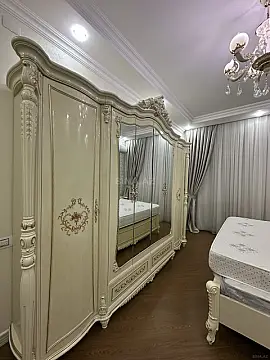 Kirayə verilir 3 otaqlı mənzil 150 m²