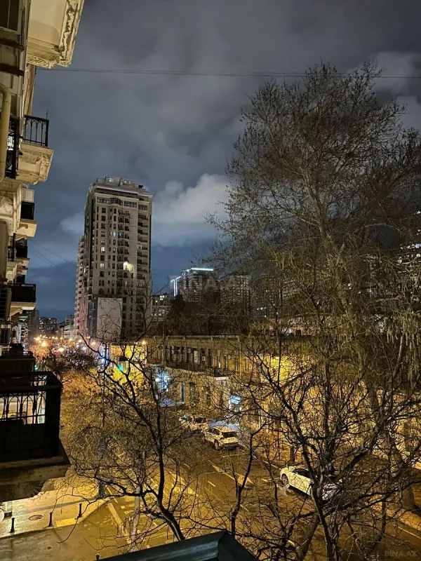 Kirayə verilir 3 otaqlı mənzil 90 m²