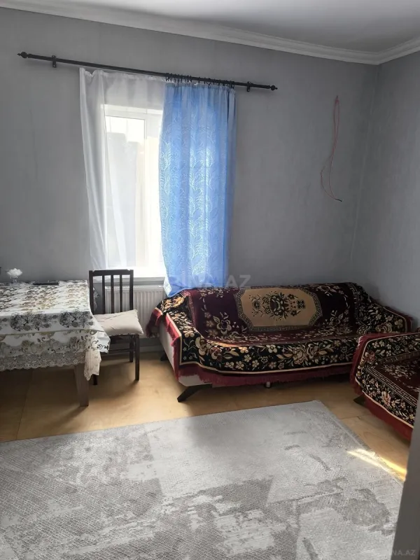 Kirayə verilir 2 otaqlı mənzil 45 m²