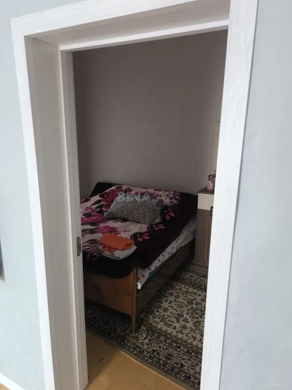 Kirayə verilir 2 otaqlı mənzil 45 m²