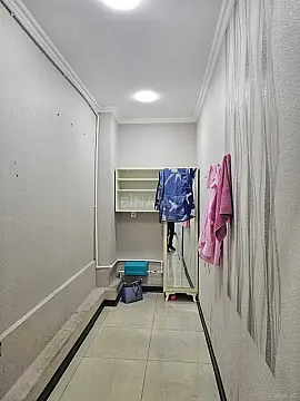 Satılır obyekt 47 m²